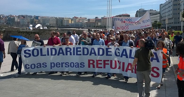 16-06-19 Mani apoio refuxiadas A Corunha00.jpg